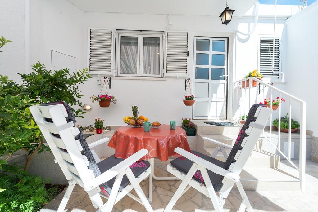Appartamento Studio Hajdi Ragusa Esterno foto