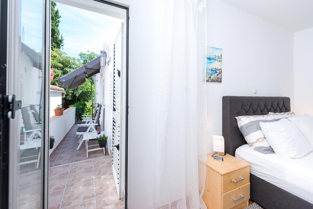 Appartamento Studio Hajdi Ragusa Esterno foto